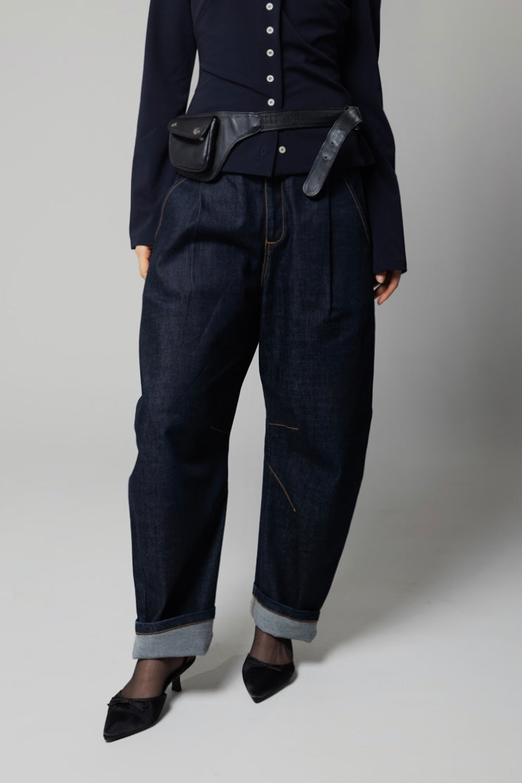 THE CRESCENT JEANS