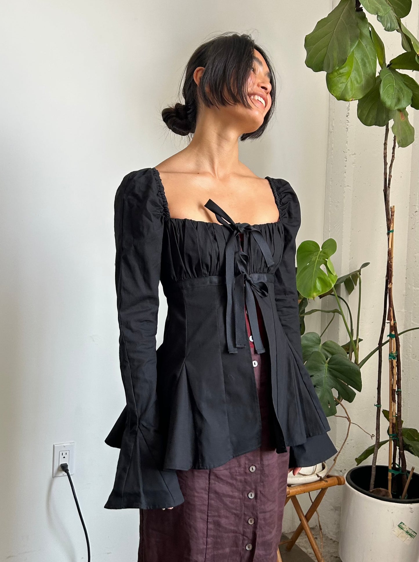THE PEIGNOIR TOP NIGHT